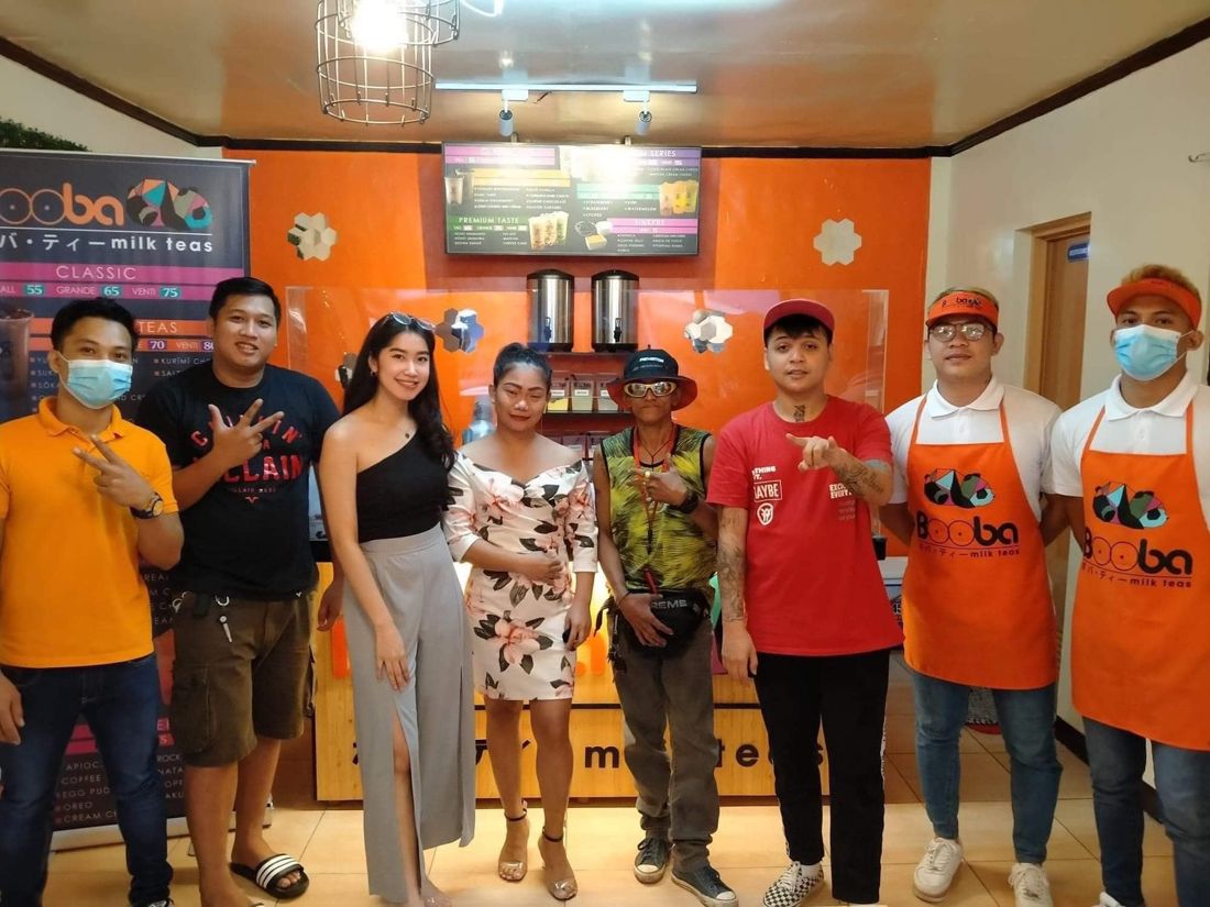 The Booba Milk Tea crew and guests at a store opening